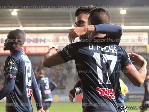 Machís, tras anotar el último gol del Huesca en El Alcoraz ante el Leganés | FOTO: Carlos Pascua