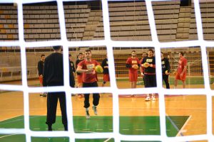 Álvaro Cabanas, en el entrenamiento del Bada Huesca. Foto: I. V.