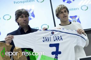 Javi Lara en su presentación | Foto: deporpress.com