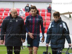 Morillas se marcha lesionado en el partido frente al Girona | Foto: C.Pascual