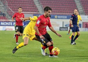 Joan Oriol, ante el Girona | Foto: elmundo.es