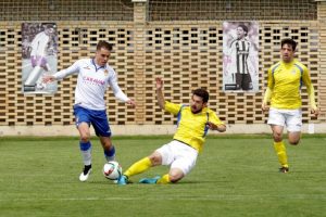 El Almudévar perdió (1-0) ante el Deportivo Aragón | Foto: HERALDO