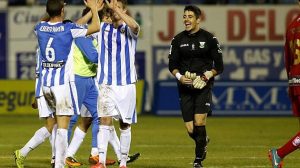 Serantes celebra una victoria con sus compañeros esta temporada | Foto: Marca