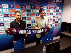 David Ferreiro, presentado como nuevo jugador de la SD Huesca | Foto: Alejandro Castresana