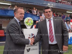 César Alierta y Fernando Losfablos, en el último derbi aragonés | Foto: C.Pascual