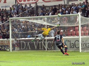 Fernando Pacheco encajó dos goles en su visita a Huesca | Foto: C.Pascual