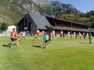 Los jugadores de la SD Huesca en Benasque | Foto: SD Huesca