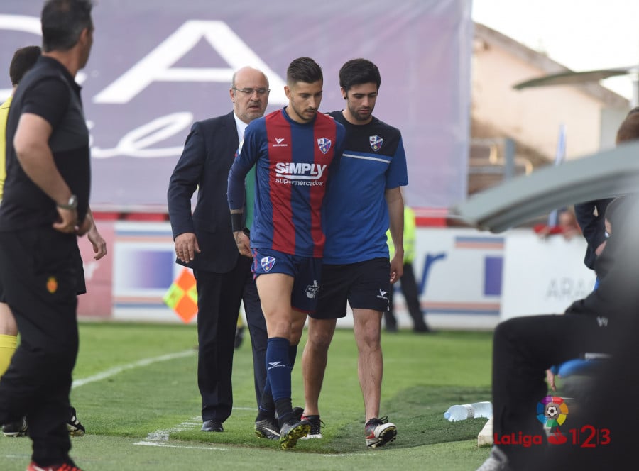 Vadillo se retiró del campo en el '11 dando entrada a Alexander González | Foto: La Liga