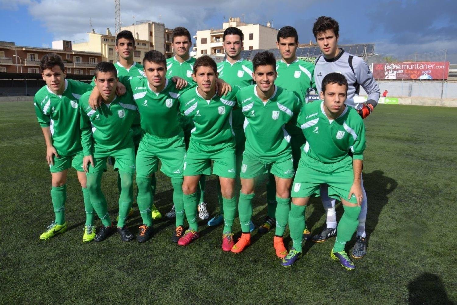 Los jugadores del Stadium Casablanca. | Foto: futbolbalear.es