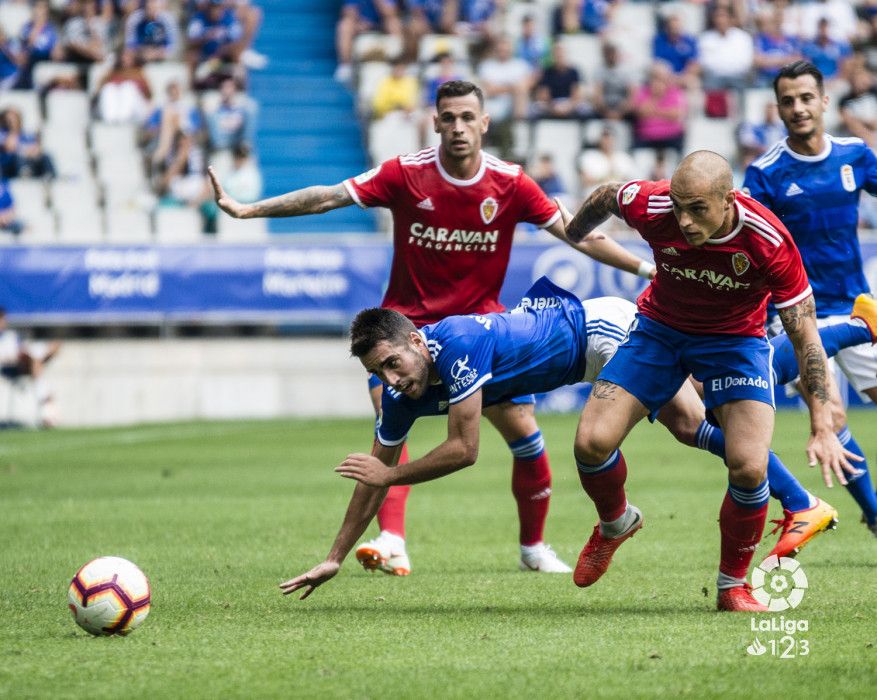 El Zaragoza no podrá lucir su indumentaria roja. | Foto: La Liga