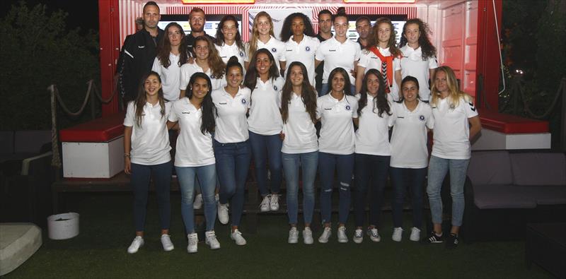 La plantilla del Zaragoza CFF en su presentación en Torreluna. | Foto: Zaragoza CFF