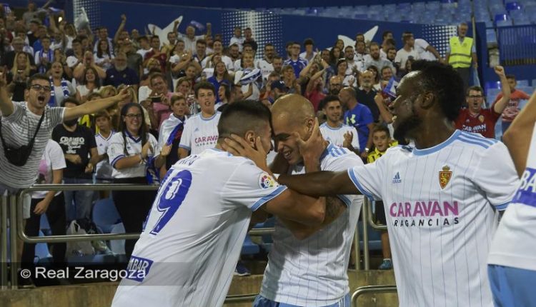 Papu, Pombo e Igbekeme celebran el 1 a 0. | Foto: Tino Gil, Real Zaragoza