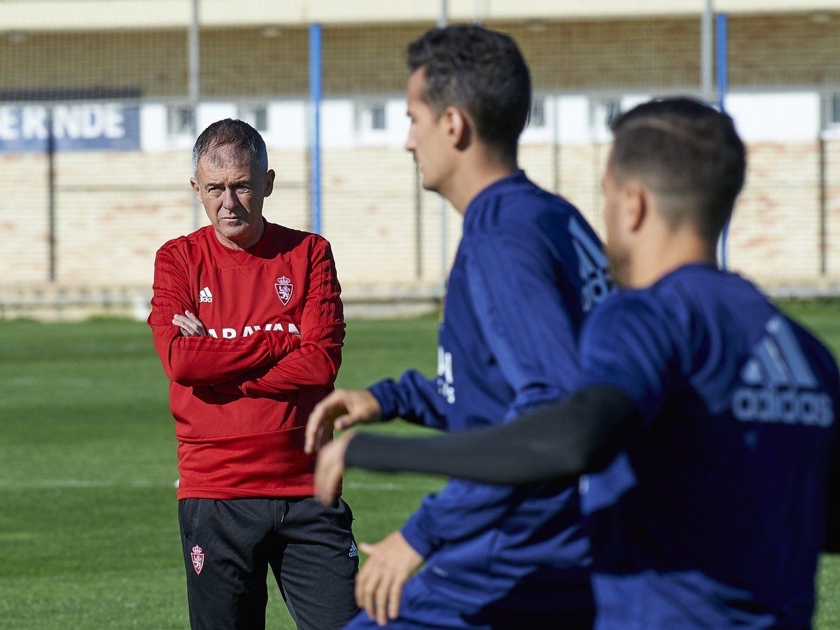 El míster en sus primeras sesiones en la Ciudad Deportiva. | Foto: Real Zaragoza