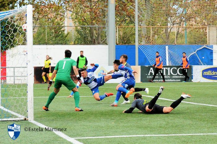 El Ebro llega a la Copa tras empatar en Liga ante el Conquense. | Foto: Estela Martínez, CD Ebro