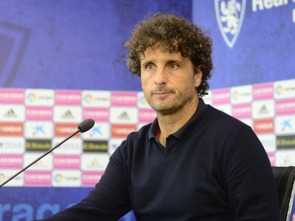 Idiakez en sala de prensa tras la eliminación en Copa ante el Cádiz. | Foto: Real Zaragoza