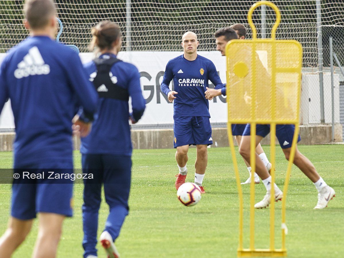 Pombo se ejercita en la Ciudad Deportiva. | Foto: Real Zaragoza