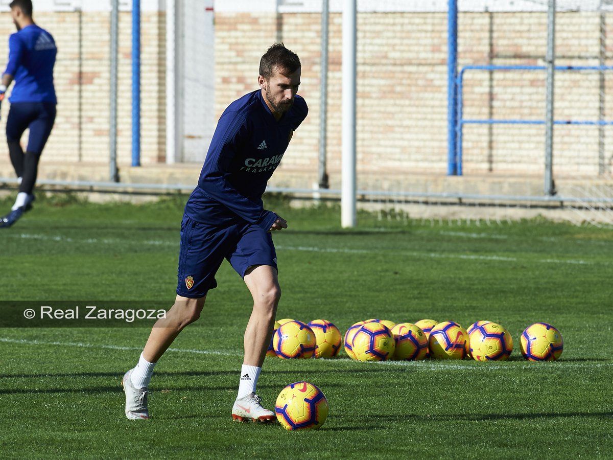 Benito es baja por sanción. | Foto: Real Zaragoza