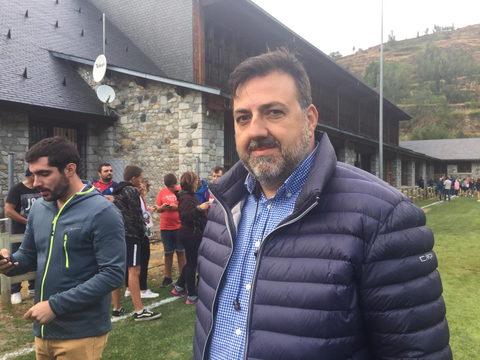 Manolo Torres, consejero delegado de la SD Huesca en Benasque | Foto: SPORTARAGÓN