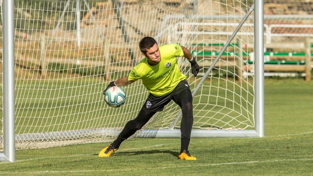 Bardají, en un entrenamiento de pretemporada con la SD Huesca. | Foto: SD Huesca