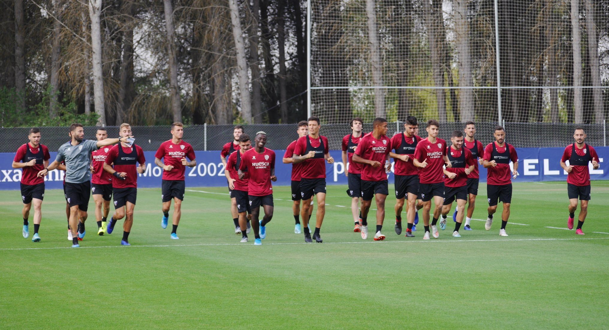 La SD Huesca ha culminado una buena pretemporada, según la valoración de Míchel | Foto: SD Huesca