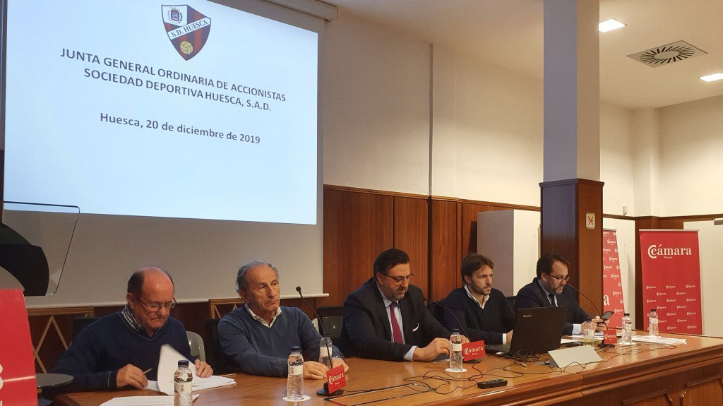 Imagen durante la Junta General de Accionistas de la SD Huesca