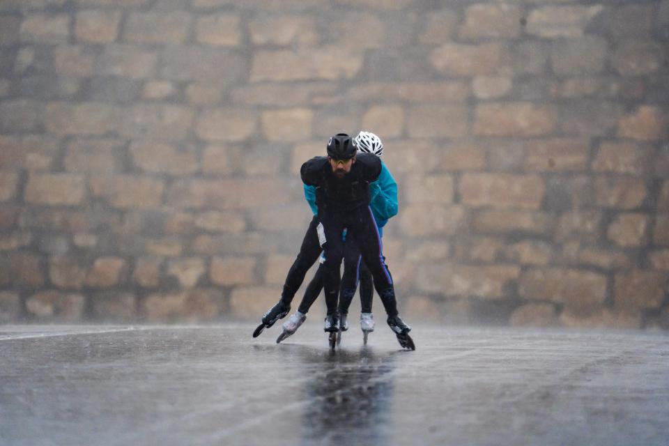 Patinadores en la Invernal de Motorland