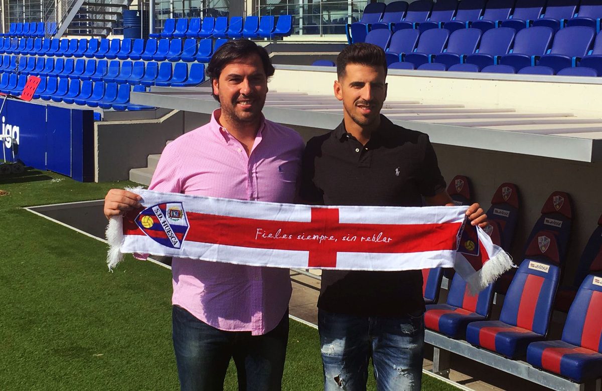 Rubén García junto a Juan Carlos. Foto: Edgar Navarro