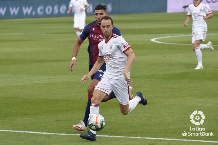 Odei firmó un gran partido y anuló durante buena parte del encuentro a Rafa Mir. Foto: LaLiga