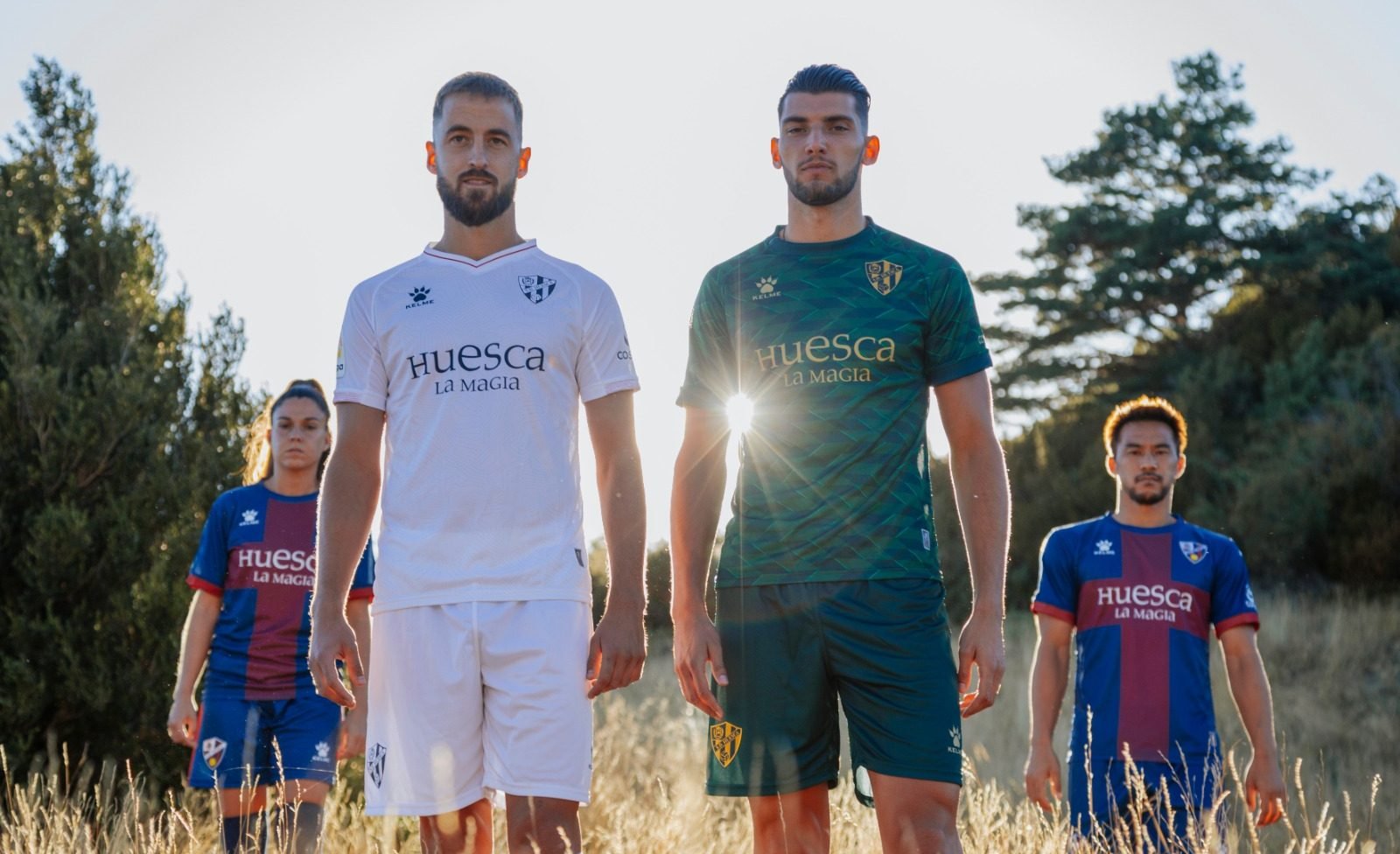 Nuevas equipaciones de la SD Huesca par la campaña 20-21