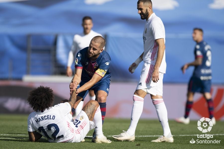 Pulido y Marcelo en el Real Madrid - SD Huesca de la primera vuelta. Foto: La Liga.