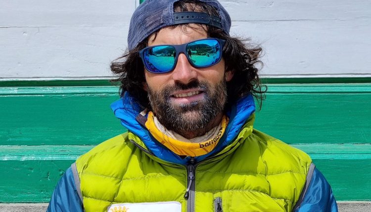 Jonatan García se encuentra en Katmandú a la espera de regresar a España. Foto: Cedida
