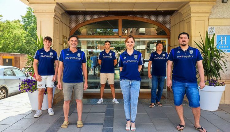 Jugadores del MyInvestor Casablanca que han logrado el ascenso a Primera División en Linares. Foto: Cedida
