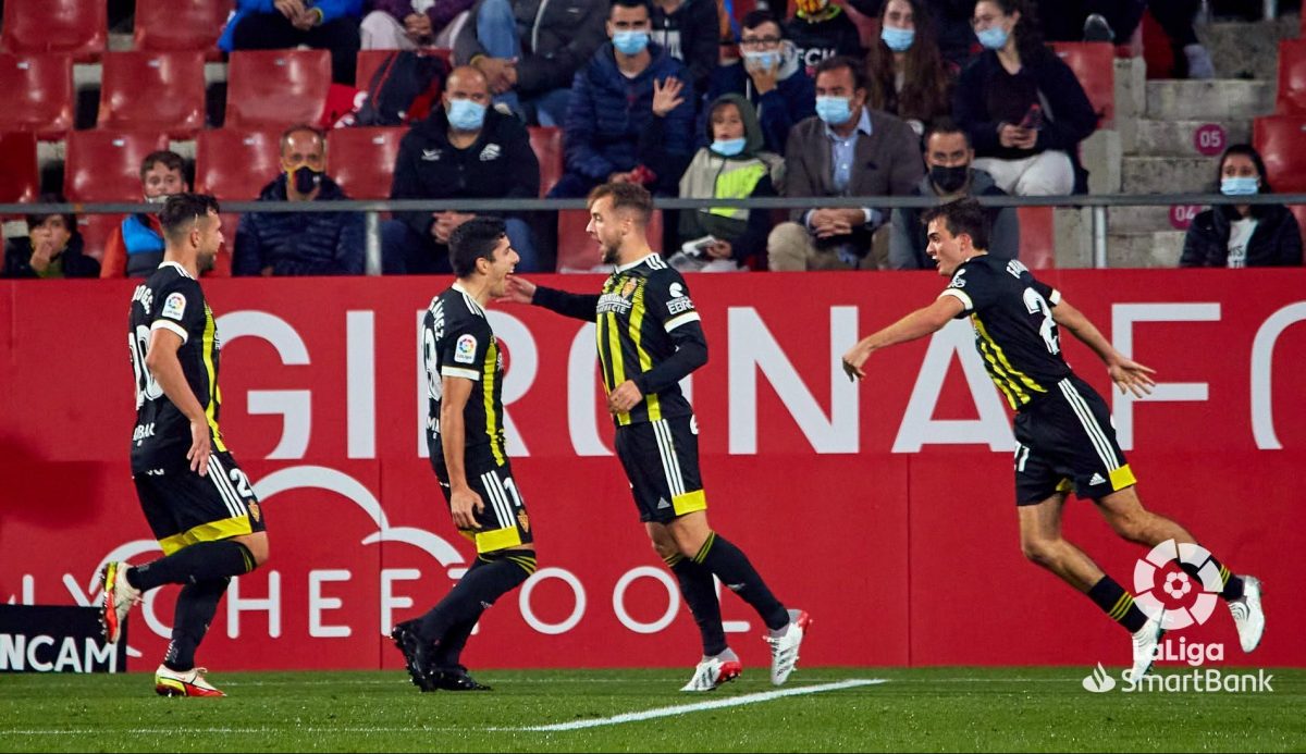 El Real Zaragoza celebra en Girona