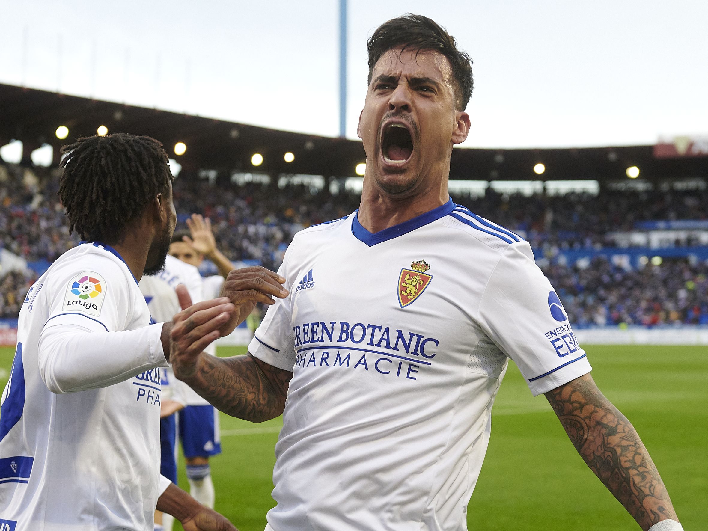 Nano Mesa canta su segundo gol en La Romareda