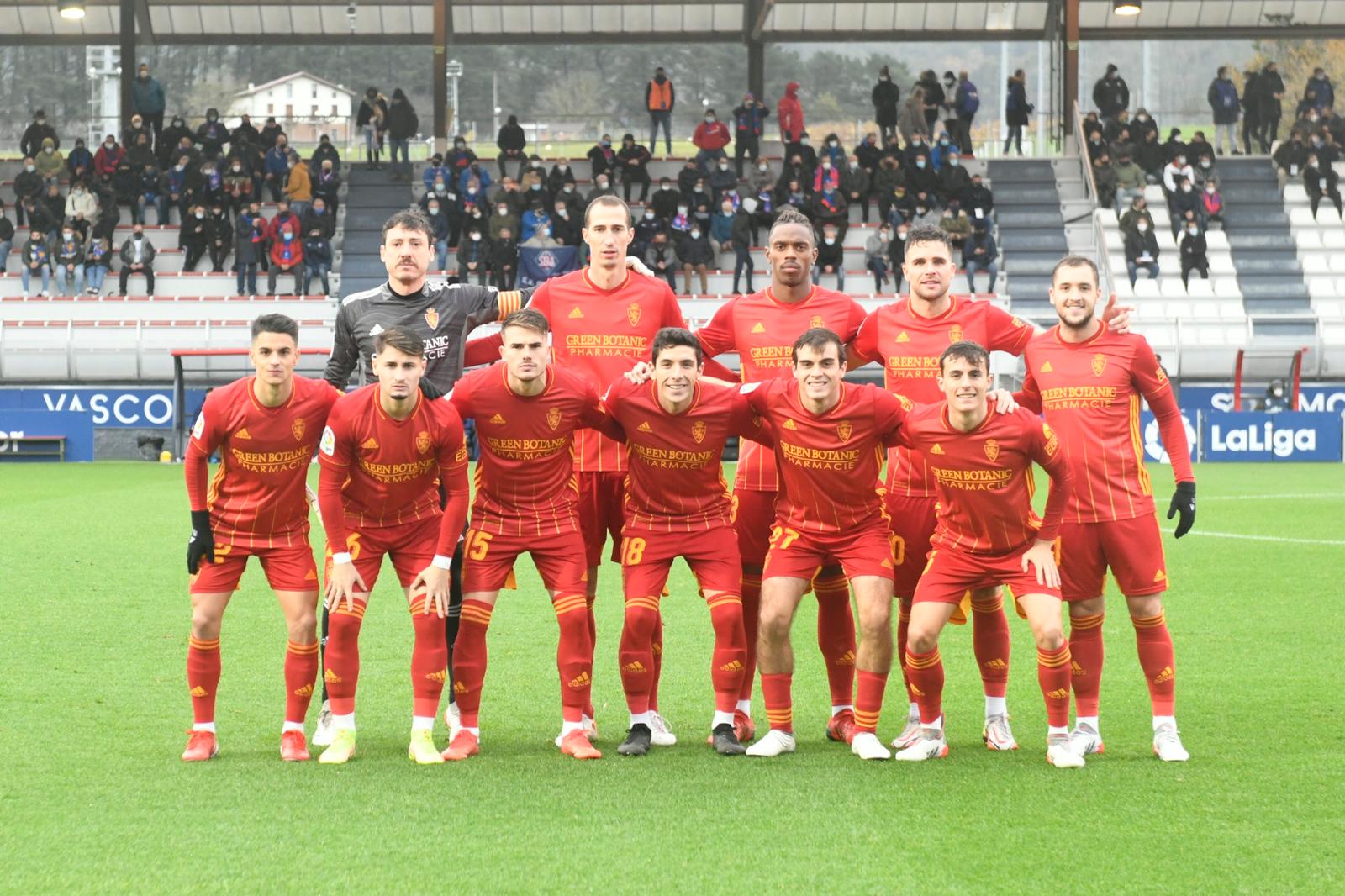 El once del Zaragoza en Lezama