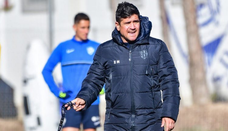 Xisco Muñoz en la sesión previa al Eibar- Huesca. Foto: SD Huesca.