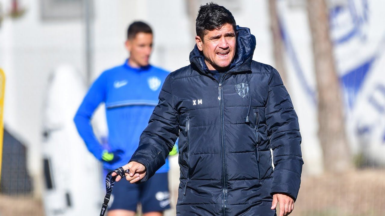 Xisco Muñoz en la sesión previa al Eibar- Huesca. Foto: SD Huesca.