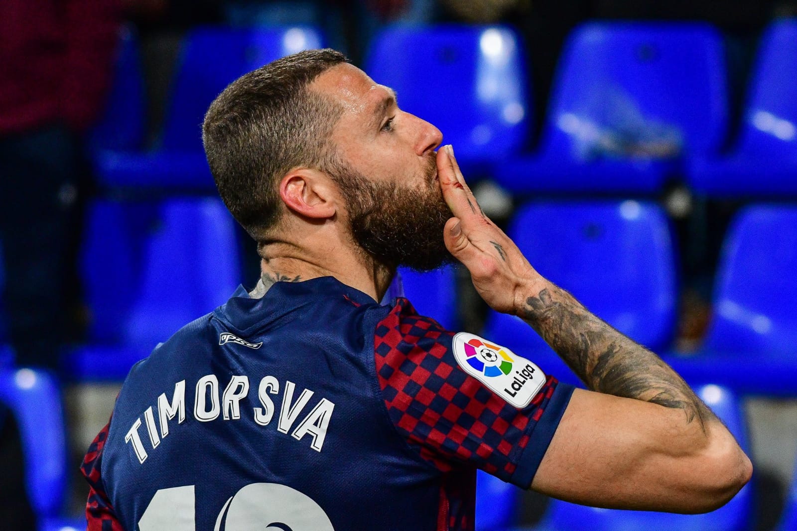 David Timor, celebrando un gol a favor del Huesca. Foto: SD Huesca.