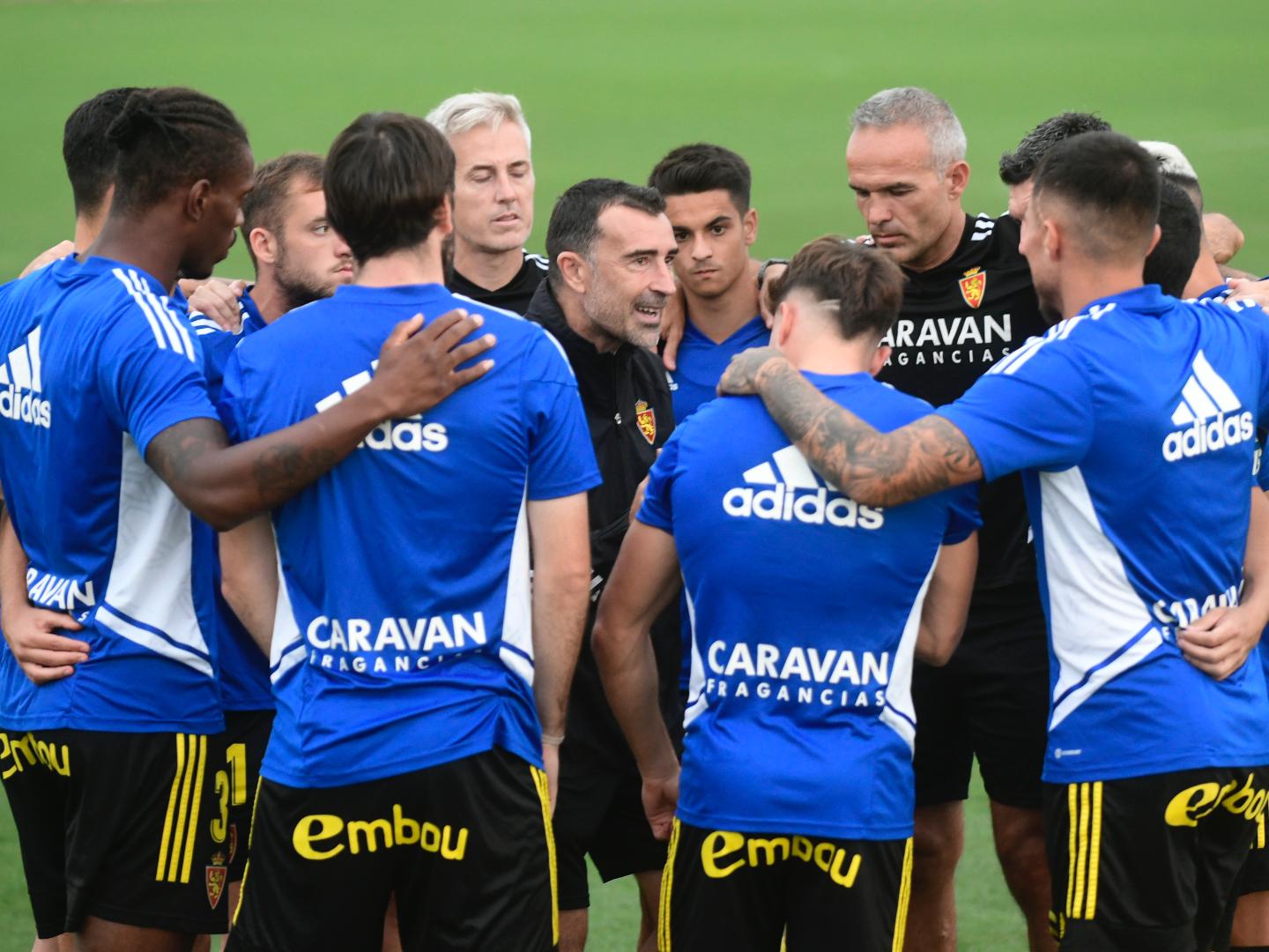 Conjura del Real Zaragoza antes del partido ante el Girona || Foto: RZ