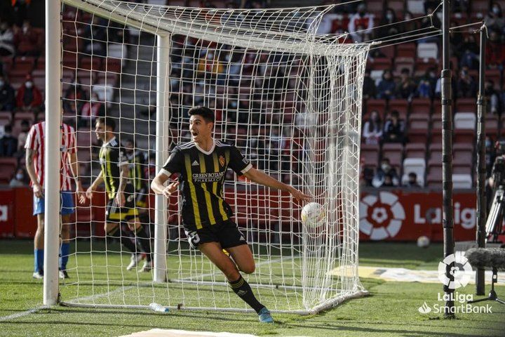 Jaume Grau en el Molinón, Zaragoza vs Sporting