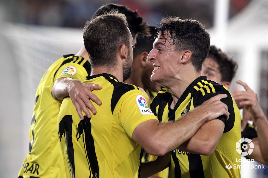 Francés celebra, el Zaragoza gana