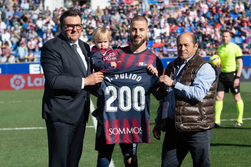 Jorge Pulido en su último partido. Foto SDHuesca