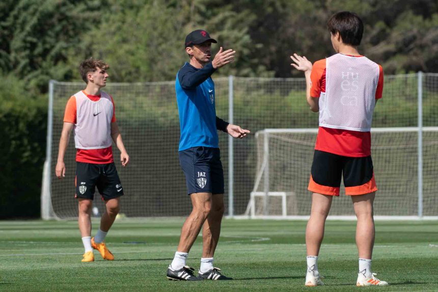 Cuco Ziganda en un entrenamiento