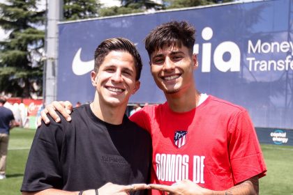 Carlos Martín y Giuliano Simeone, hermanos de fútbol