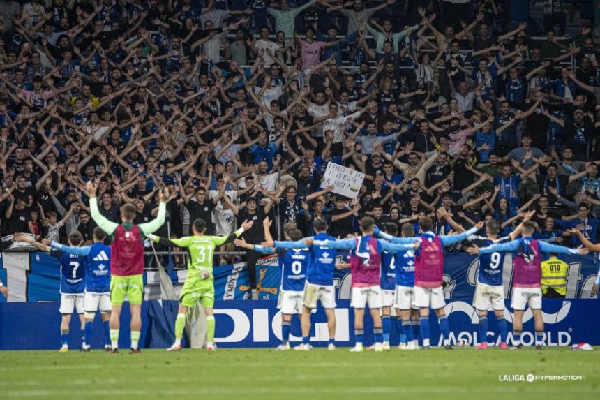 La alegría del Oviedo, la tristeza del Huesca. Foto: LaLiga