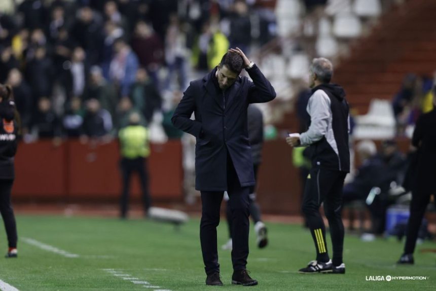 Julio Velázquez en su estreno en el Real Zaragoza