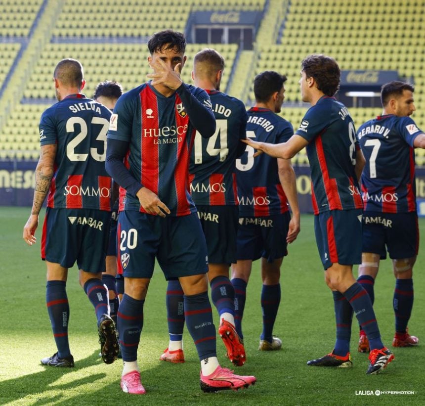 Vilarrasa tras su gol contra el Villarreal B. Foto: LaLiga