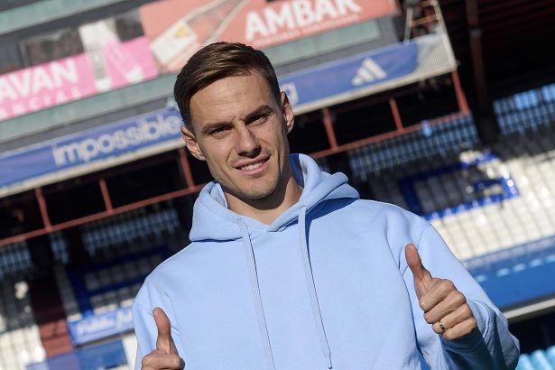 Dani Gómez y su estreno en el Real Zaragoza