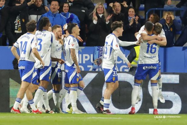 Soberón volvió a marcar para el Real Zaragoza ante el Sporting | FOTO LaLiga