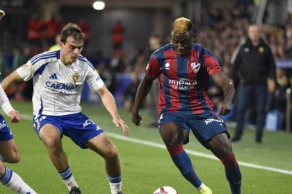 La guerra entre dos mundos, Real Zaragoza y SD Huesca